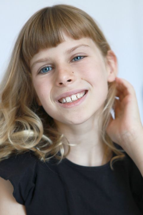 Now Actors - LILY ROBERTSON BRUCE